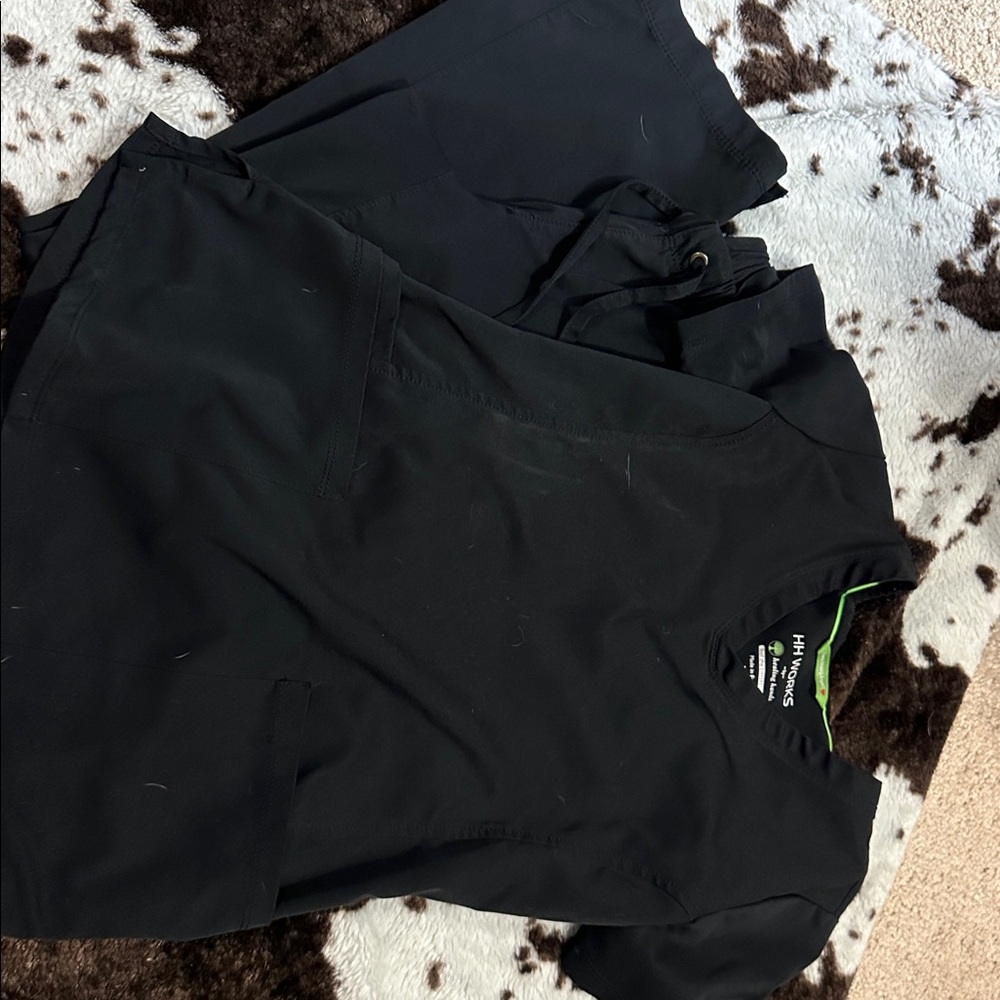 Healing Hands Black Scrub Set